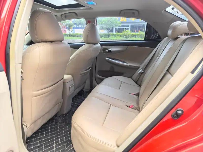 2012 Toyota Corolla Premium Edition 1.6L Automatic GL — миниатюра 10