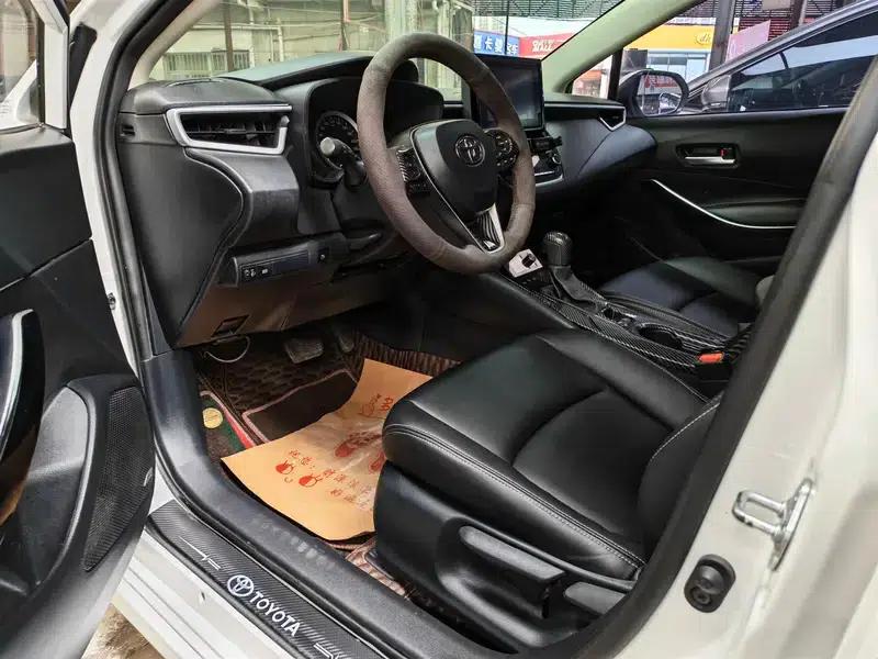 2019 Toyota Corolla Hybrid 1.8L E-CVT Flagship Edition — миниатюра 8