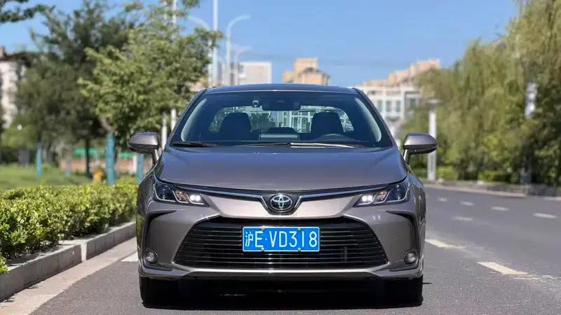 2021 Toyota Corolla 1.2T S-CVT Elite PLUS Edition — миниатюра 2