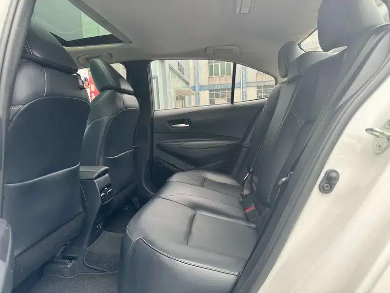 2021 Toyota Corolla 1.2T S-CVT Luxury Edition — миниатюра 9