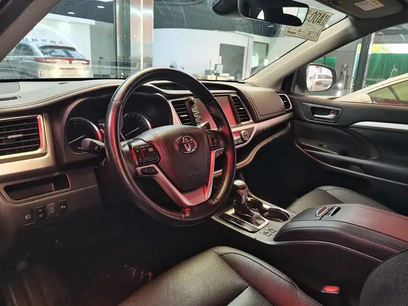 2018 Toyota Highlander 2.0T AWD Luxury 7-seater (China VI Emission Standard) — миниатюра 9