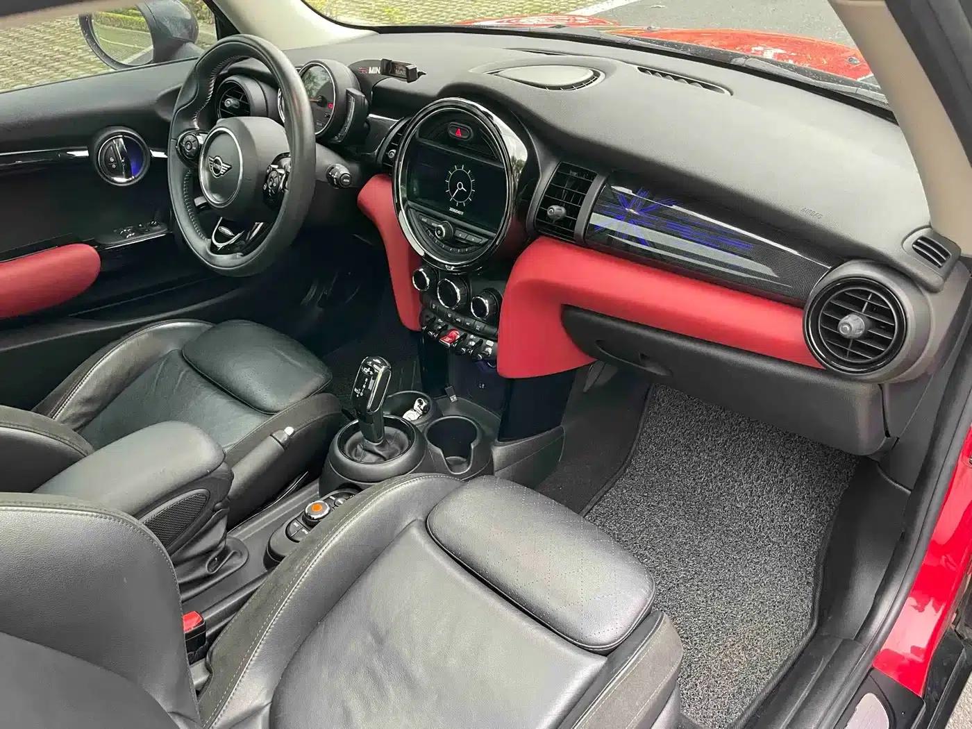 MINI 2018 1.5T COOPER Artist — миниатюра 13