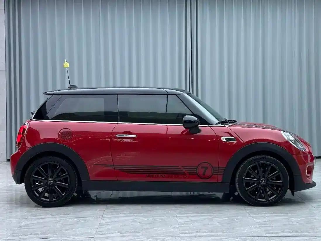 MINI 2019 1.5T COOPER Artist — миниатюра 4