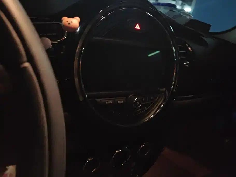 2019 MINI CLUBMAN 1.5T COOPER Connoisseur — миниатюра 13