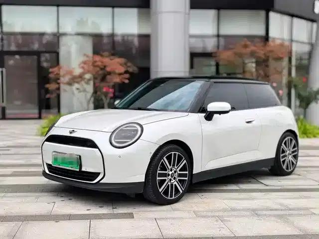 2025 Electric MINI Cooper (456km/h) - Cooper E Classic
