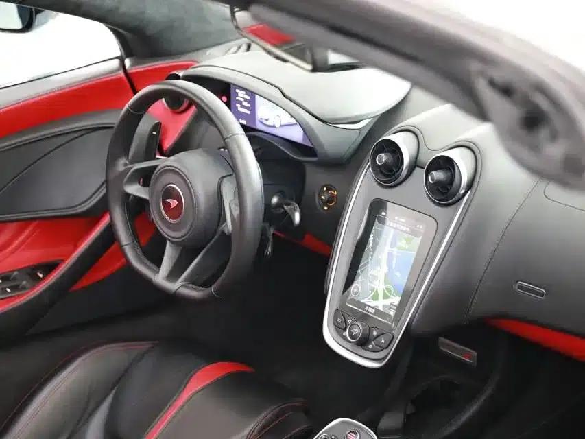 McLaren 570 2019 Model 570S 3.8T Spider — миниатюра 3