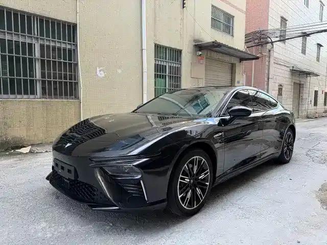 Nezha S 2024 Pure Electric 520km Rear-Wheel Drive Premium Edition