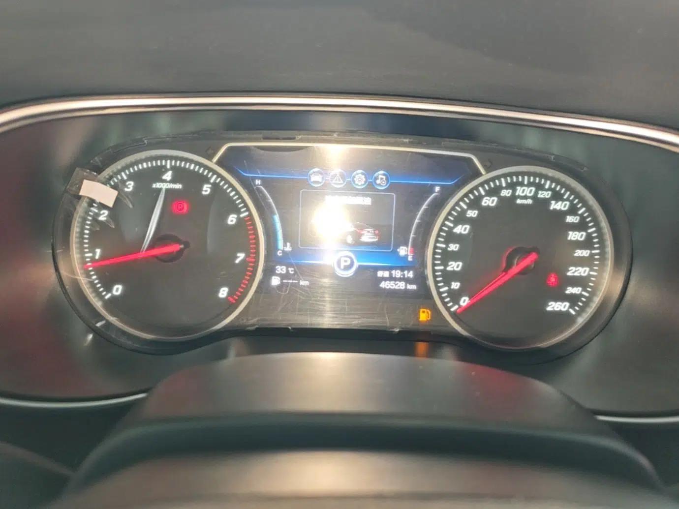 Hongqi H5 2022 Classic Model Facelift 1.5T DCT Qiyun Edition — миниатюра 14
