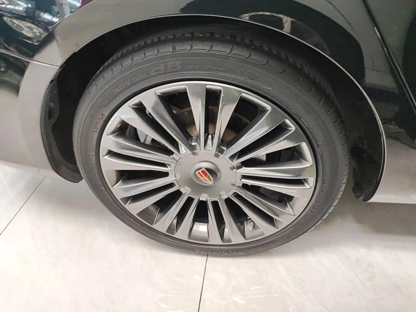 Hongqi H5 2020 1.5T DCT Flagship Edition — миниатюра 11