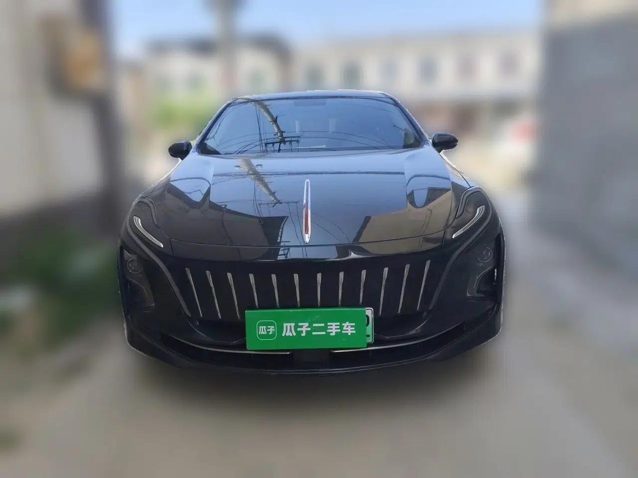 Hongqi E-QM5 2023 620km PLUS — миниатюра 2