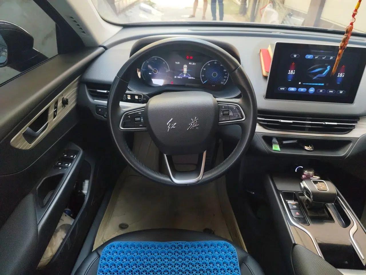 Hongqi E-QM5 2023 620km PLUS — миниатюра 9