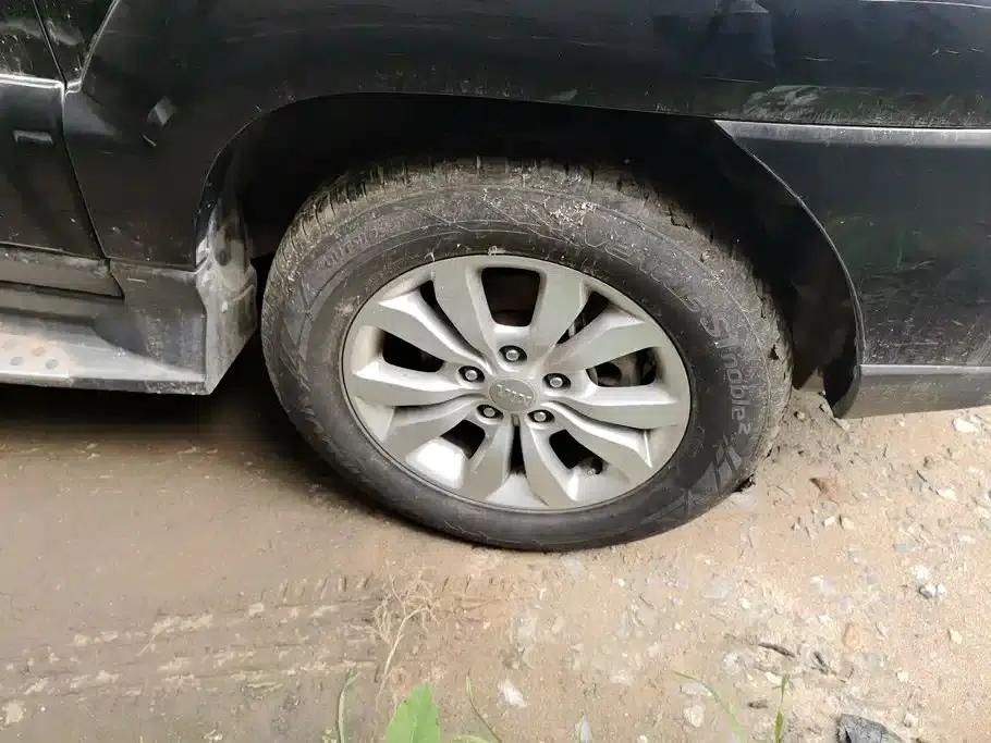 2013 Kia Sportage 2.0L Manual 2WD GL — миниатюра 6