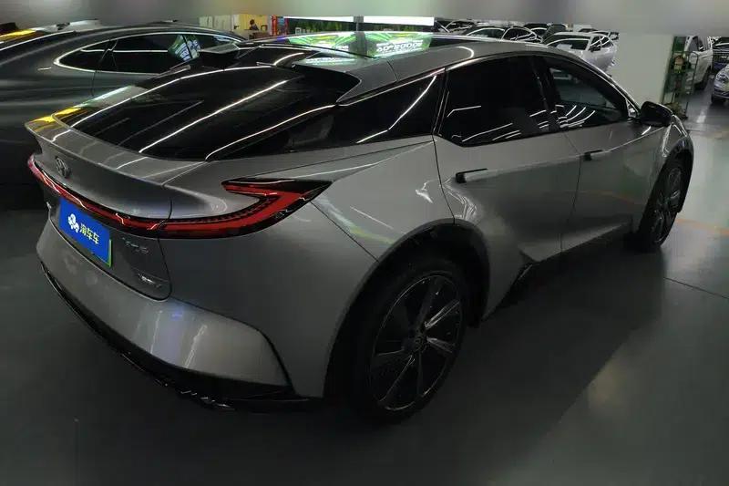 Toyota BZ5 2025 550 PRO — миниатюра 3