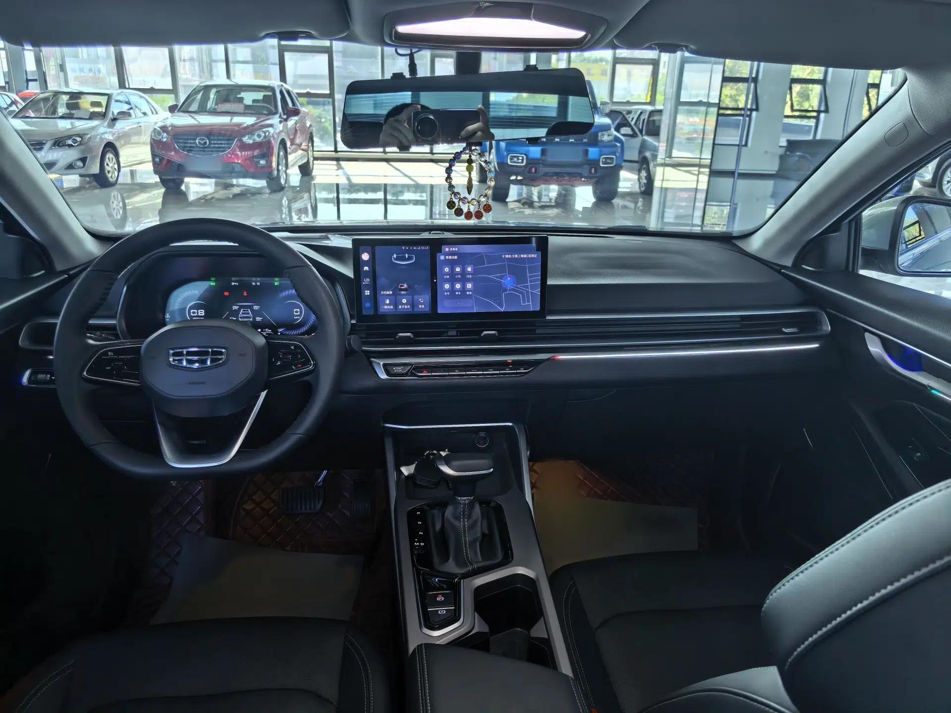 Geely Auto Emgrand 2023 4th Generation Champion Edition 1.5L CVT Prestige Model — миниатюра 16