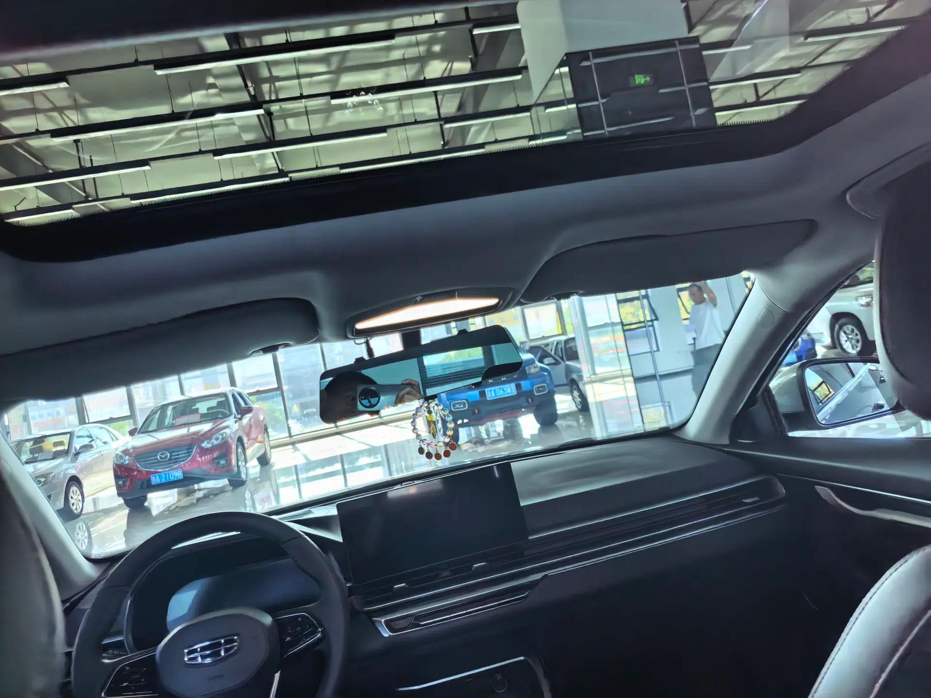 Geely Auto Emgrand 2023 4th Generation Champion Edition 1.5L CVT Prestige Model — миниатюра 21