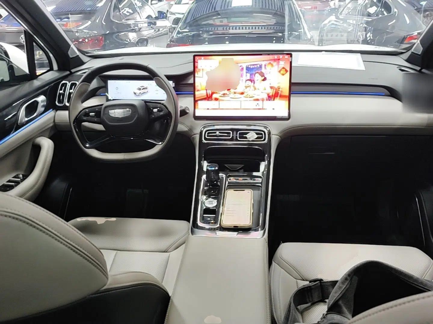 Geely Auto FX11 2025 4th Generation 1.5TD DCT - Shanhe — миниатюра 12
