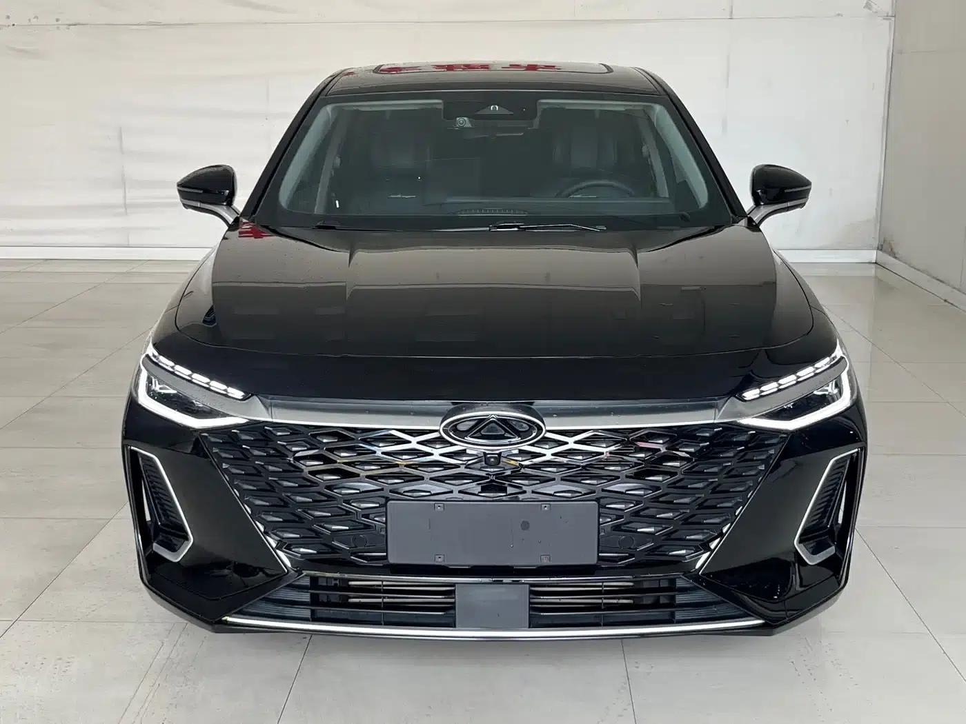 Chery Arrizo 8 2022 1.6T DCT Elegance — миниатюра 2