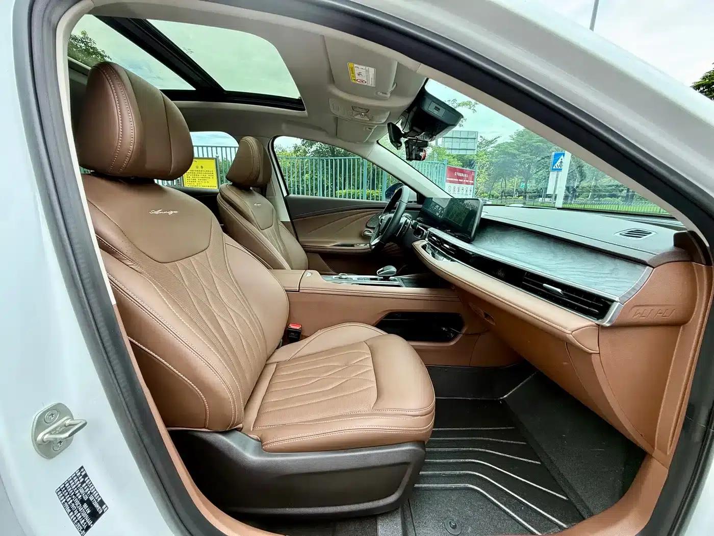 Chery Arrizo 8 2025 2.0T DCT — миниатюра 11