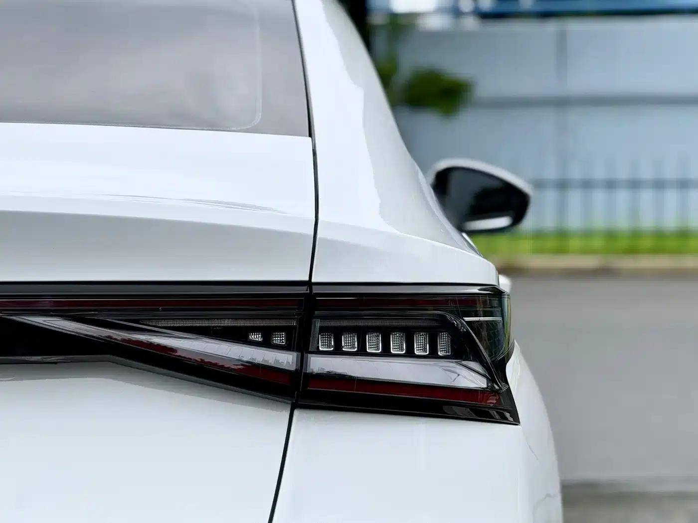 Chery Arrizo 8 2025 2.0T DCT — миниатюра 19