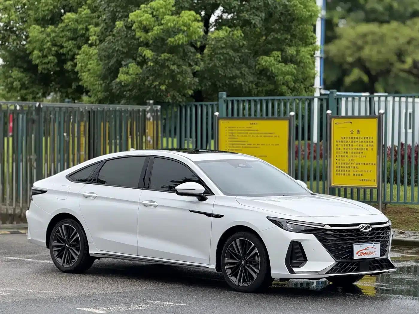 Chery Arrizo 8 2025 2.0T DCT — миниатюра 3