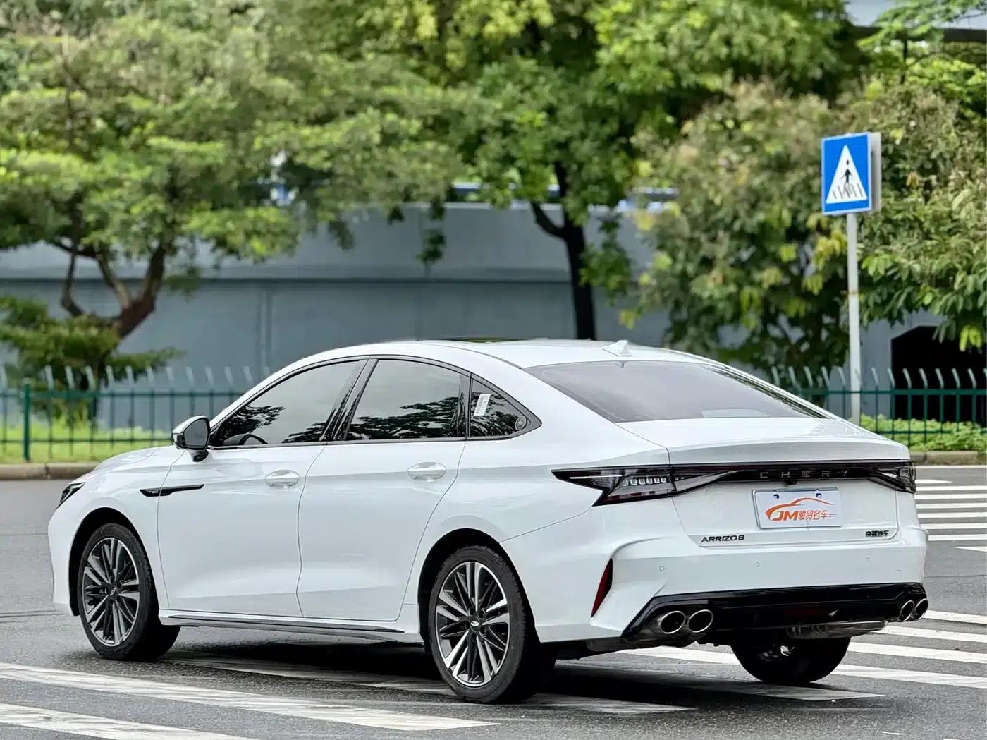 Chery Arrizo 8 2025 2.0T DCT — миниатюра 4
