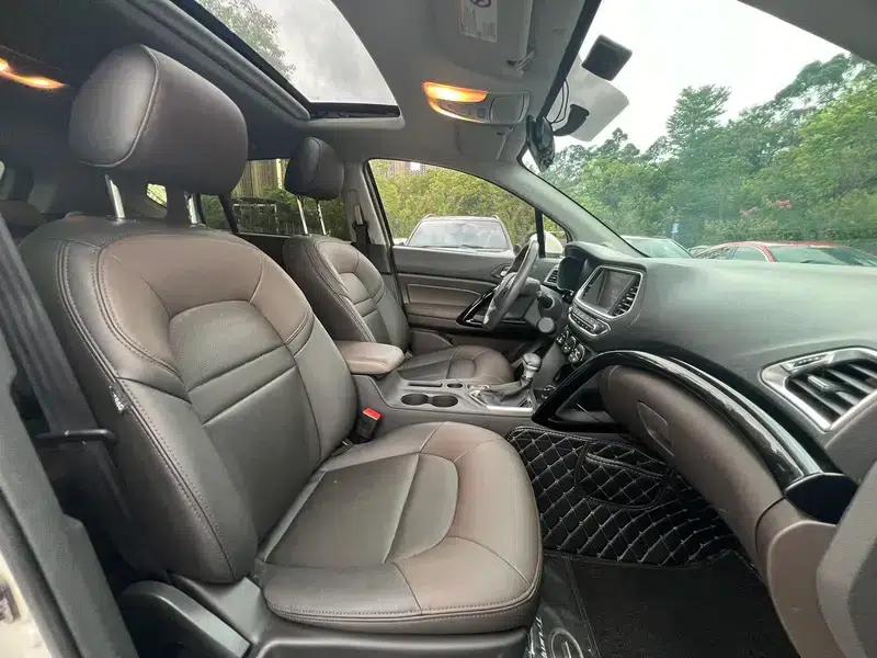 Trumpchi GS4 2017 235T Automatic 2WD Luxury Intelligent Edition — миниатюра 8