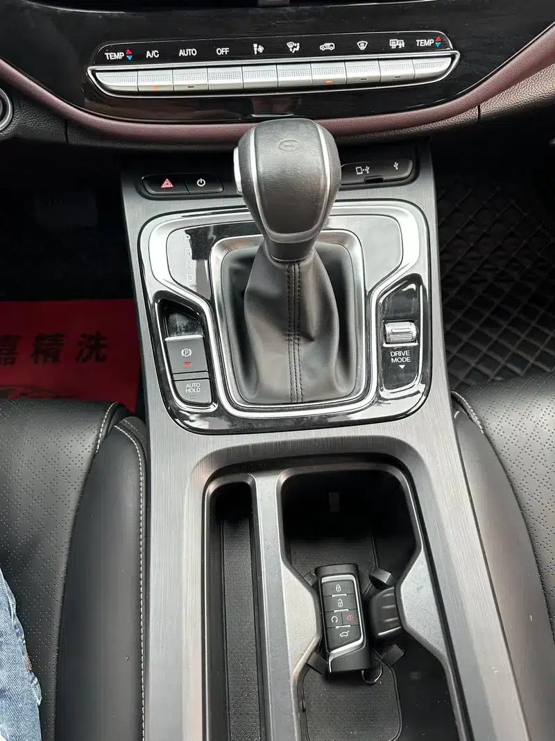 Trumpchi M6 2021 Pro 270T AT Luxury Edition — миниатюра 15