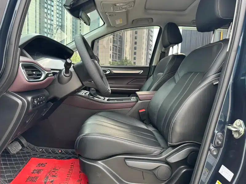 Trumpchi M6 2021 Pro 270T AT Luxury Edition — миниатюра 18