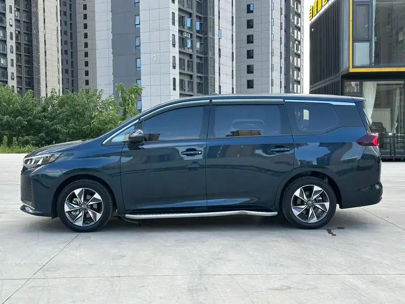 Trumpchi M6 2021 Pro 270T AT Luxury Edition — миниатюра 4