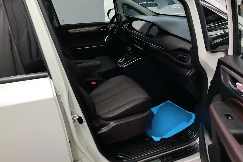 Trumpchi M6 2019 270T Automatic Premium Edition 6-seater National VI Emission Standard — миниатюра 12