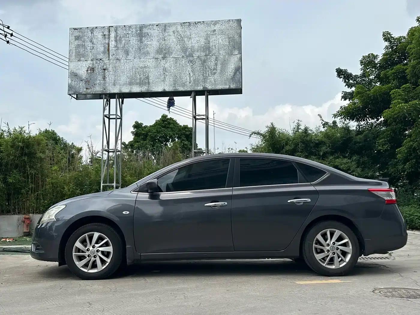 Nissan Sylphy 2012 1.6XL CVT Luxury Edition — миниатюра 8