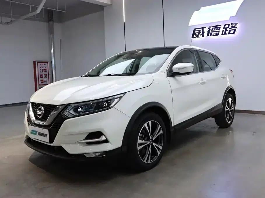 Nissan Qashqai 2021 2.0L CVT Luxury Edition — миниатюра 1