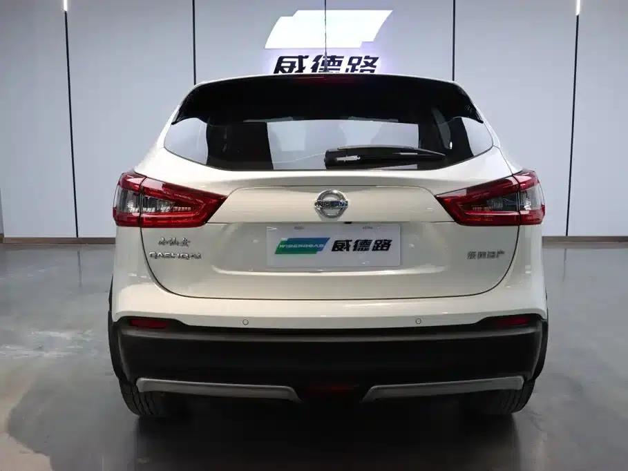 Nissan Qashqai 2021 2.0L CVT Luxury Edition — миниатюра 8