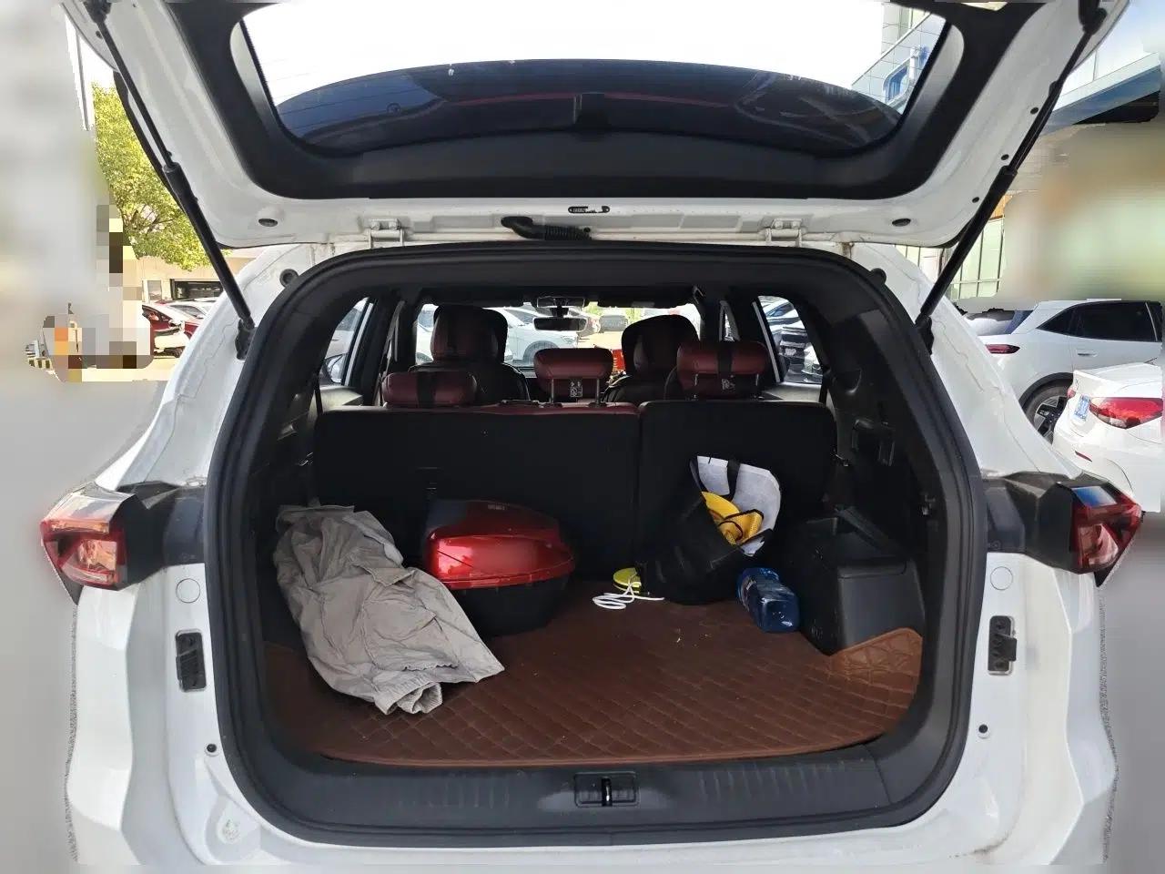JETOUR X70 PLUS 2023 1.5T DCT Brave PLUS 5-Seater — миниатюра 19