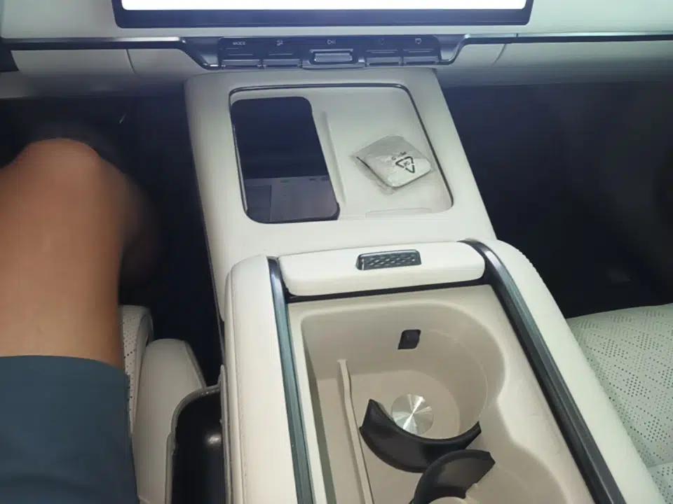 Zeekr 7X 2025 75 kWh Rear-Wheel Drive Intelligent Driving Version — миниатюра 21