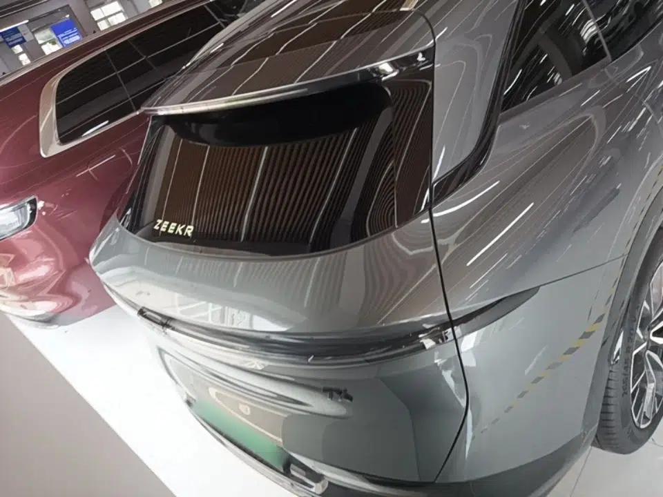 Zeekr 7X 2025 75 kWh Rear-Wheel Drive Intelligent Driving Version — миниатюра 5
