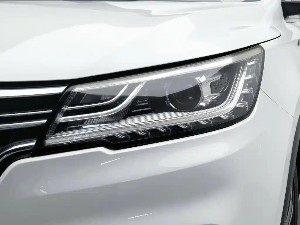 Roewe RX3 2018 1.6L CVT Flagship Edition — миниатюра 7