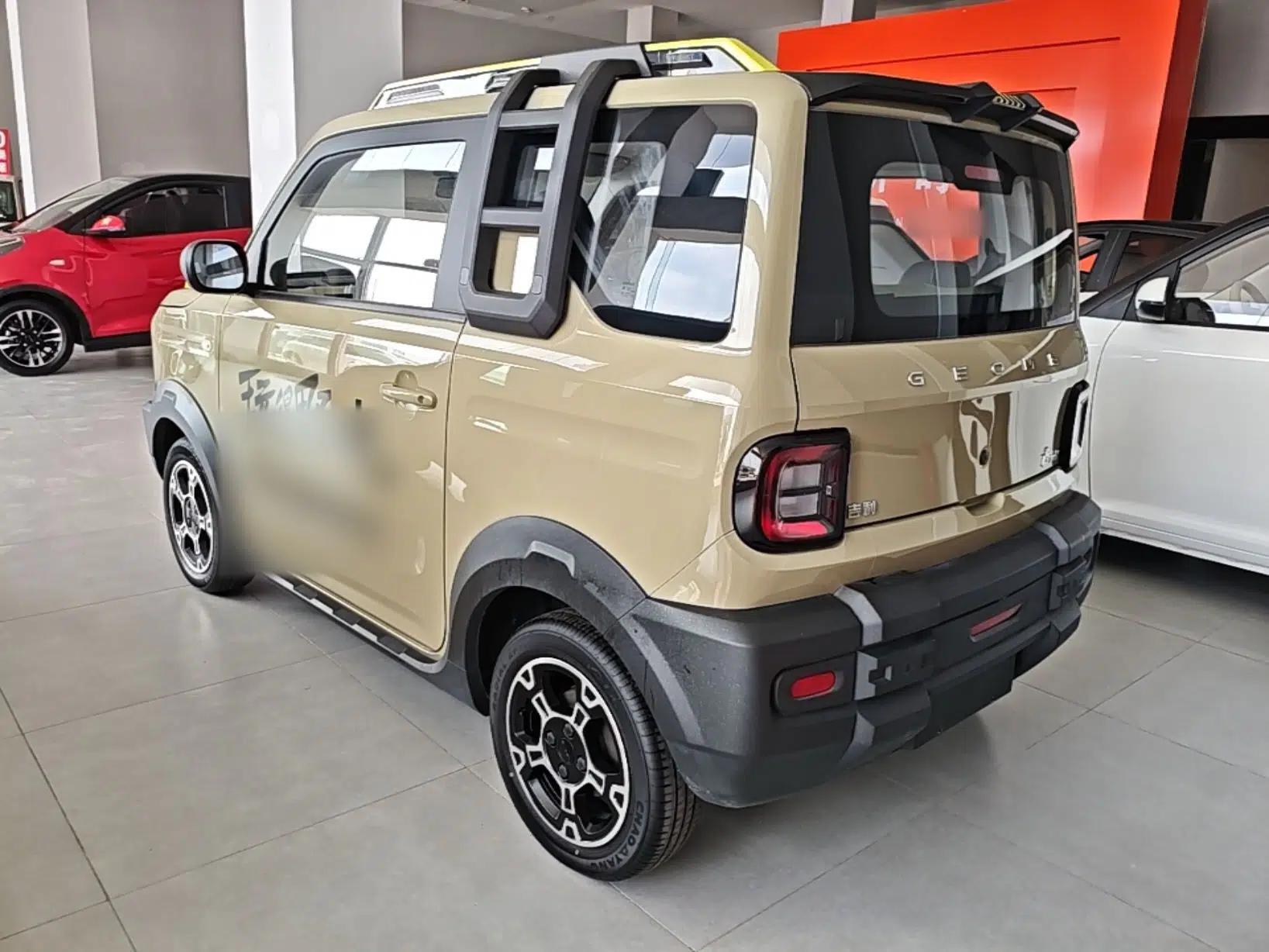 Geely Galaxy Panda 2024 200km Panda Rider — миниатюра 4