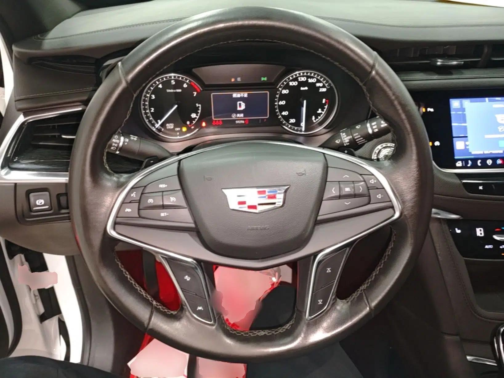 Cadillac XT5 2022 2.0T Two-Wheel Drive Luxury Version — миниатюра 13