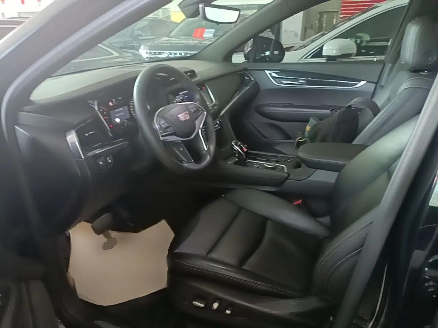 Cadillac XT5 2020 28T Luxury Version — миниатюра 17