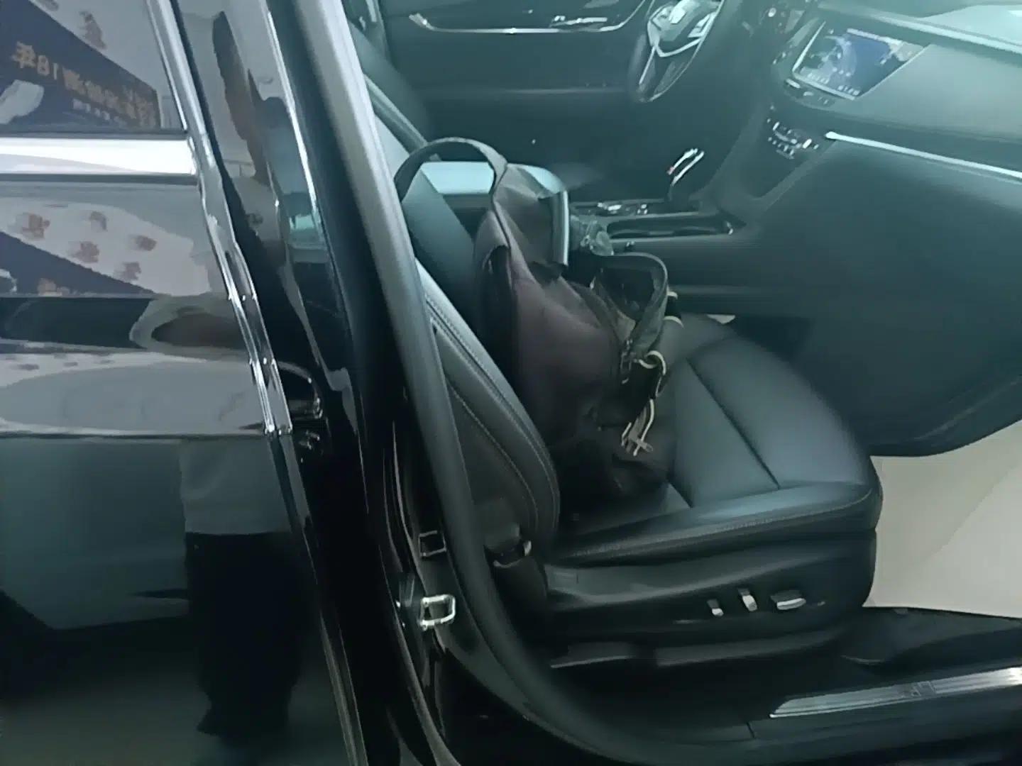 Cadillac XT5 2020 28T Luxury Version — миниатюра 19