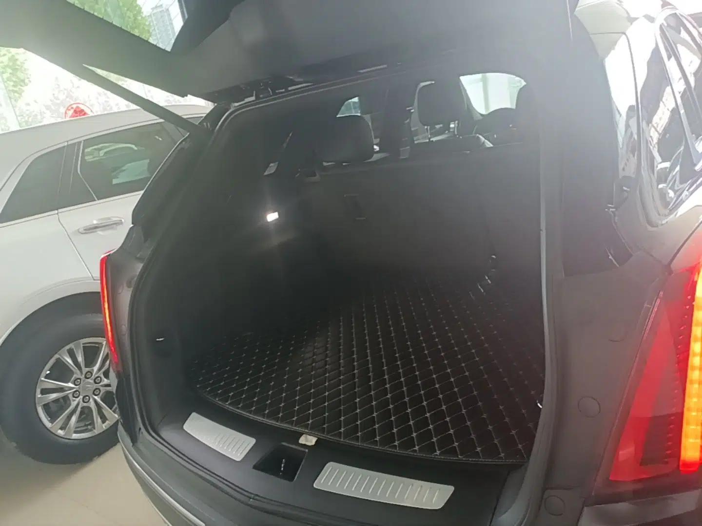 Cadillac XT5 2020 28T Luxury Version — миниатюра 22
