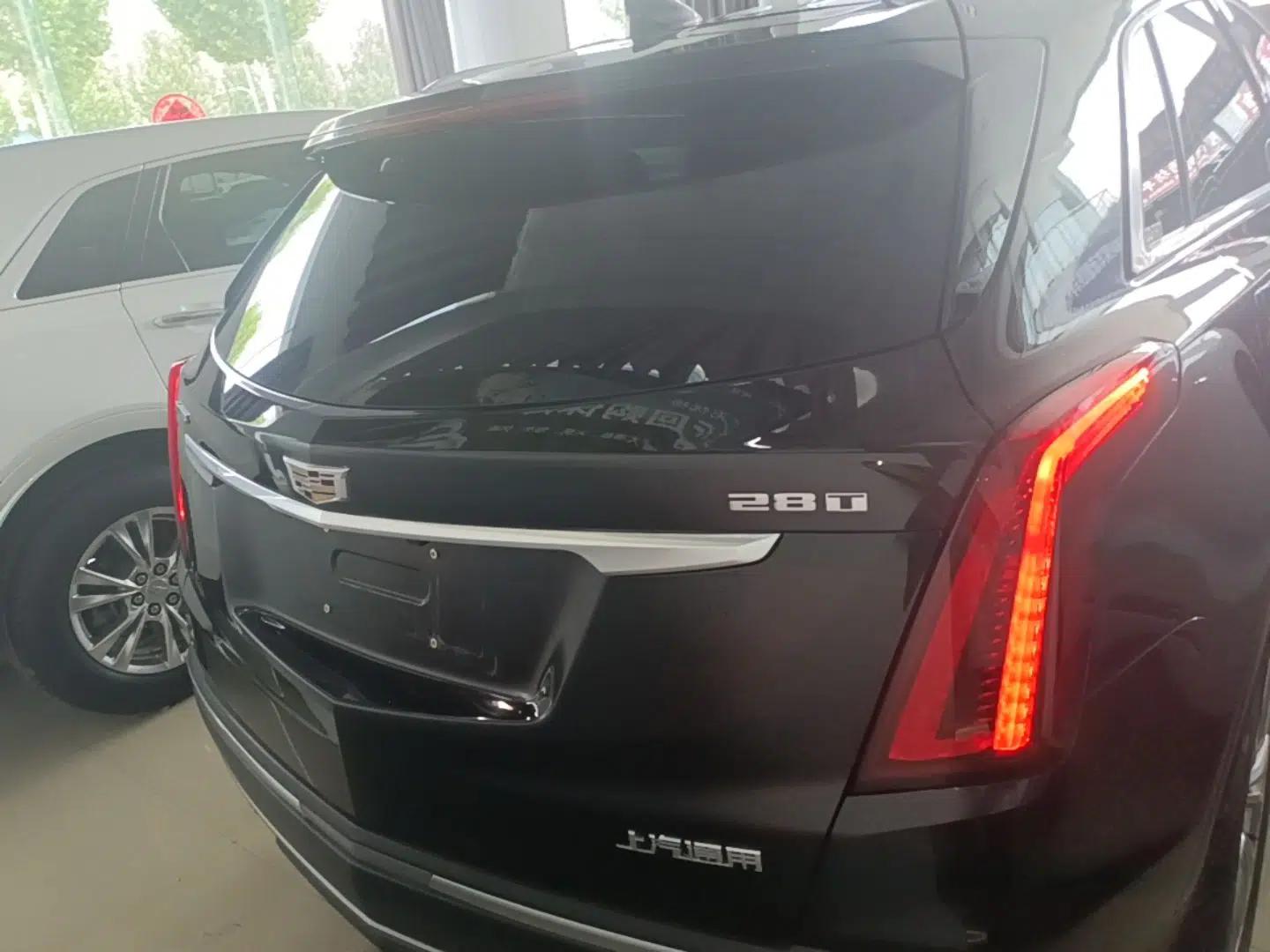 Cadillac XT5 2020 28T Luxury Version — миниатюра 5