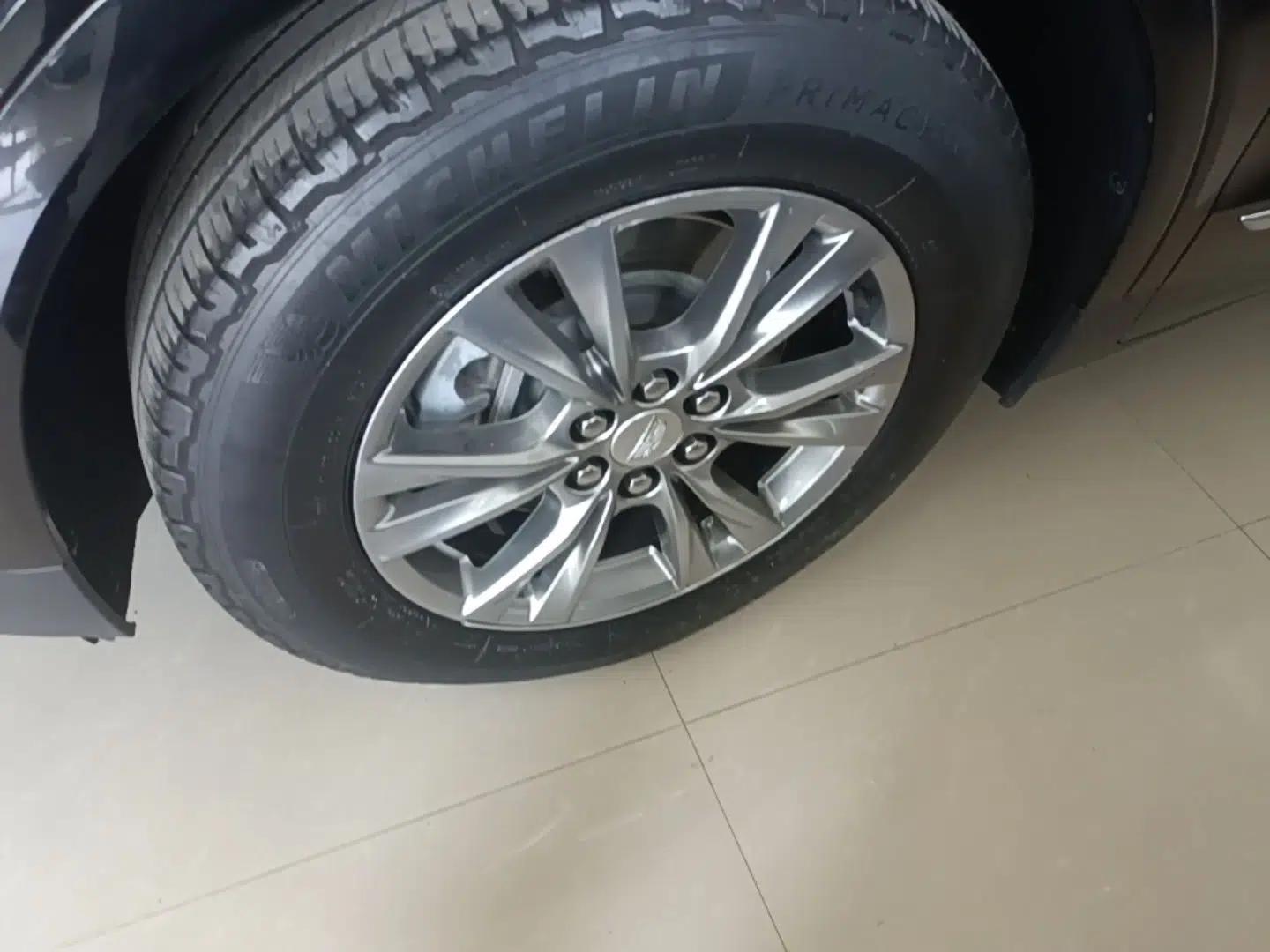 Cadillac XT5 2020 28T Luxury Version — миниатюра 10