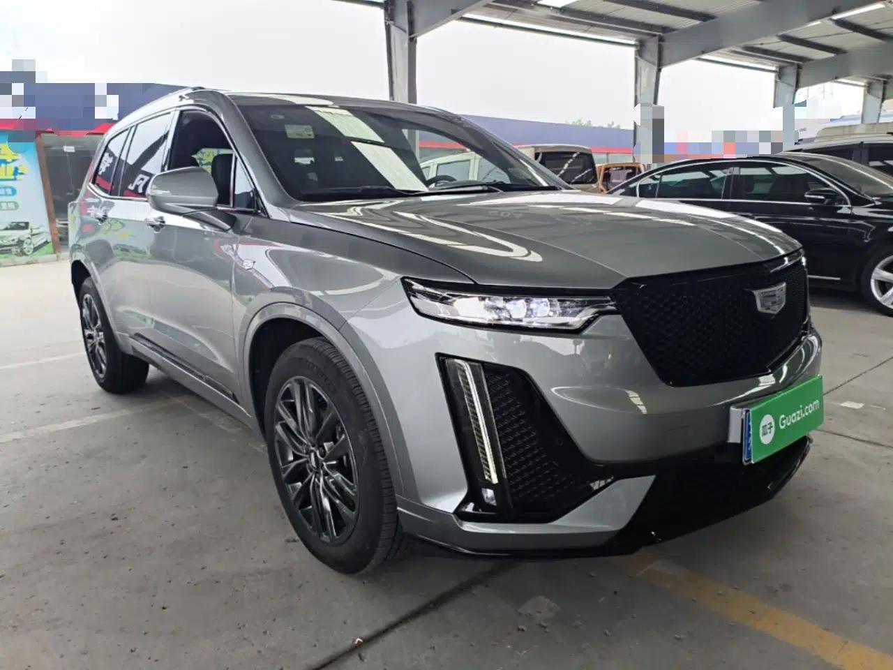 Cadillac XT6 2025 2.0T Six-Seater All-Wheel-Drive Prestige Executive Black Label Version — миниатюра 3
