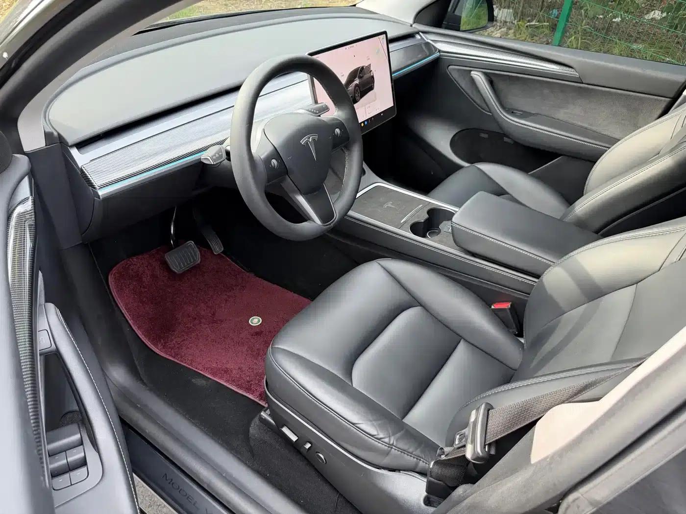 Model Y 2024 Rear-Wheel Drive — миниатюра 3
