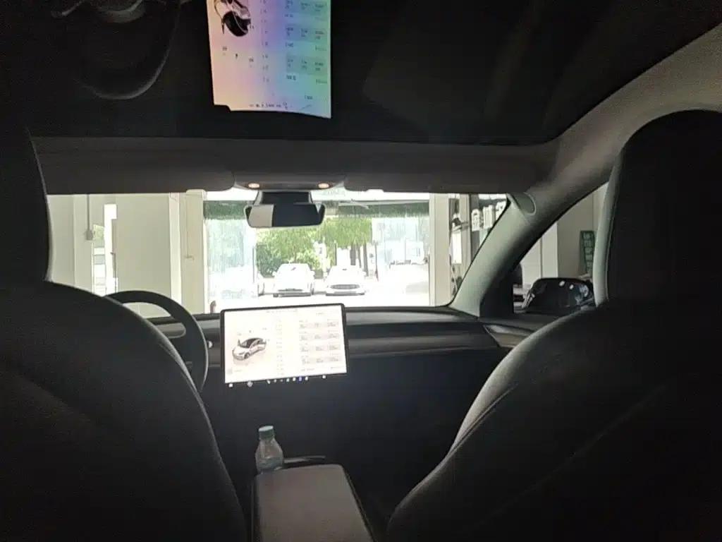 Model 3 2022 Rear-Wheel Drive — миниатюра 18