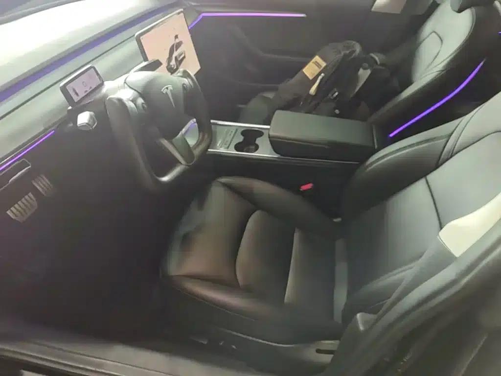 Model 3 2022 Performance All-Wheel Drive — миниатюра 15
