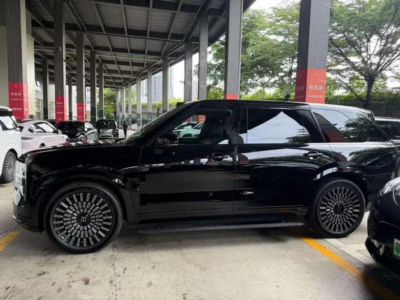 ZEEKR 9X 2025 Ultra Edition 55kWh Six-Seat — миниатюра 4