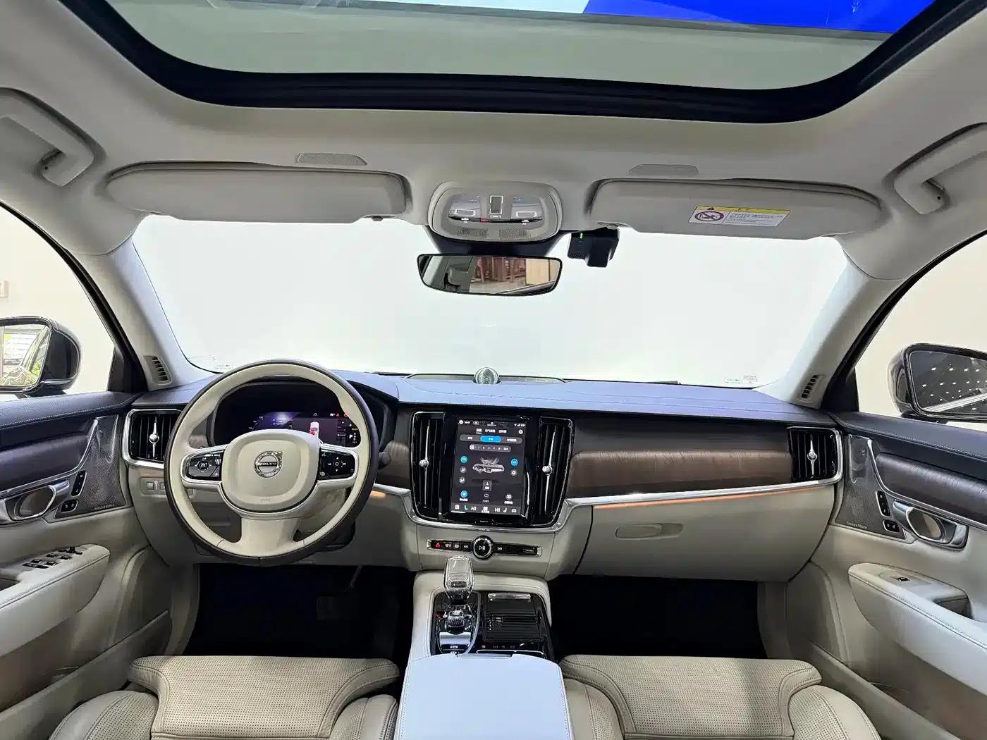 2022 Volvo S90 Plug-in Hybrid Facelift T8 E-Drive Hybrid Inscription Luxury Edition — миниатюра 6